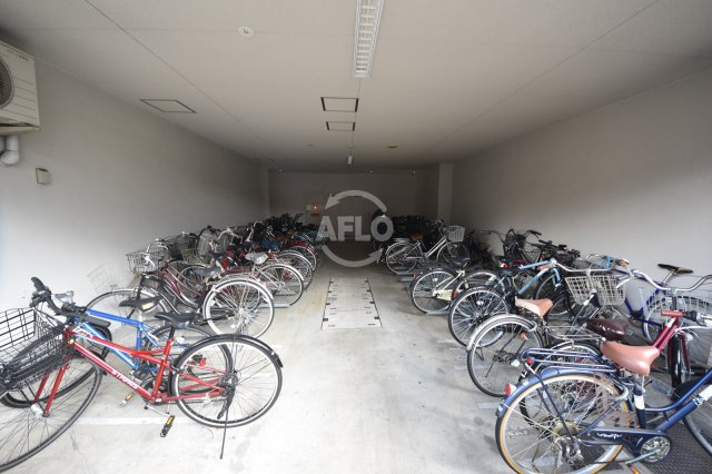 グランルージュ城東の駐車場|グランルージュ城東　駐輪場