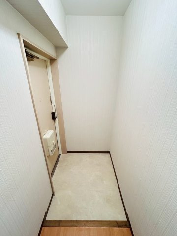 【玄関】