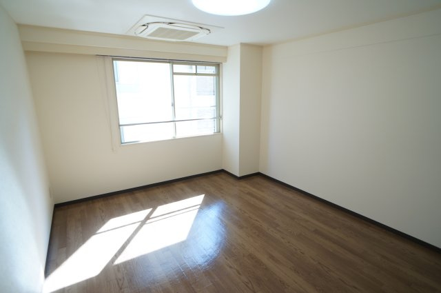 ビルまあぁろのバルコニー