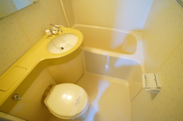 ビルまあぁろの浴室