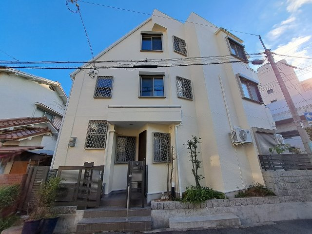 上鳴尾町一戸建貸家