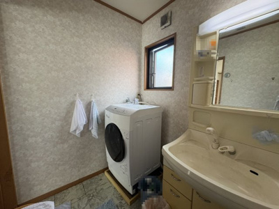 【洗面所】 | 足柄上郡山北町向原　中古戸建