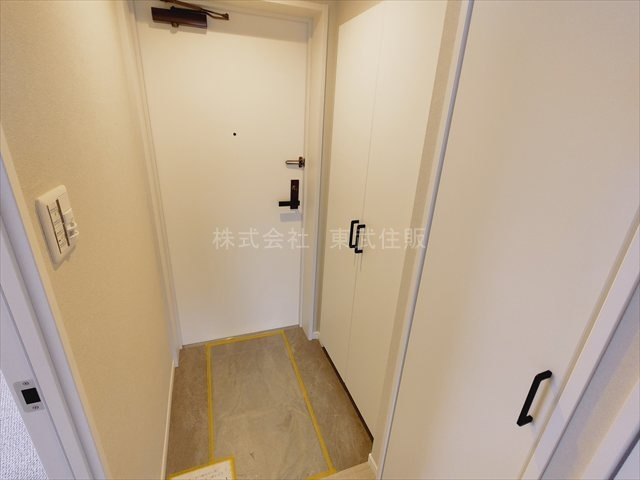 【玄関】 | 志木南パーク・ホームズ | 収納もある玄関です