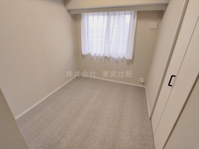 【子供部屋】 | 志木南パーク・ホームズ | 洋室4.2帖、子供部屋としても使い勝手の良いお部屋です