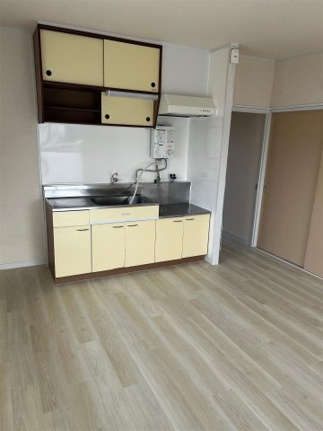 福岡市博多区新和町２丁目の賃貸マンションのキッチン