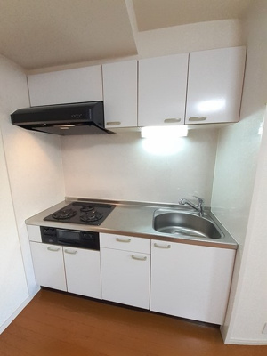 【キッチン】 | ラポール西大島 イースト | お料理しやすいキッチンです