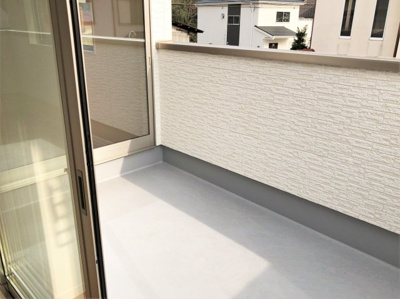 【バルコニー】 | 【20万円ｷｬｯｼｭﾊﾞｯｸ対象物件】リナージュ生駒郡平群町西宮第2期全2棟2号棟 | 施工例写真