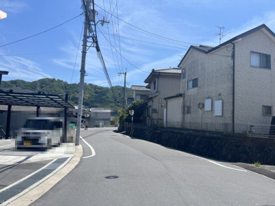 【前面道路含む現地写真】 | 【20万円ｷｬｯｼｭﾊﾞｯｸ対象物件】リナージュ生駒郡平群町西宮第2期全2棟2号棟