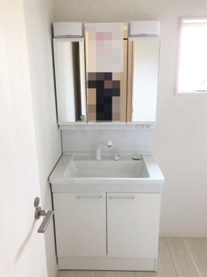 【独立洗面台】 | 【20万円ｷｬｯｼｭﾊﾞｯｸ対象物件】リナージュ生駒郡平群町西宮第2期全2棟2号棟 | 施工例写真