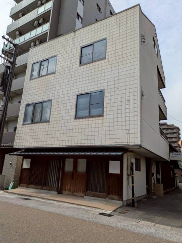 草津市草津２丁目の店舗事務所