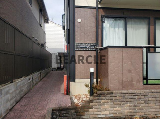 【エントランス】 | メゾンエイワ | 建物の内部です