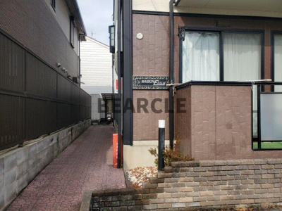 【エントランス】 | メゾンエイワ | 建物の内部です