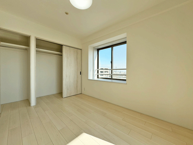 セレーノ幸町の洋室