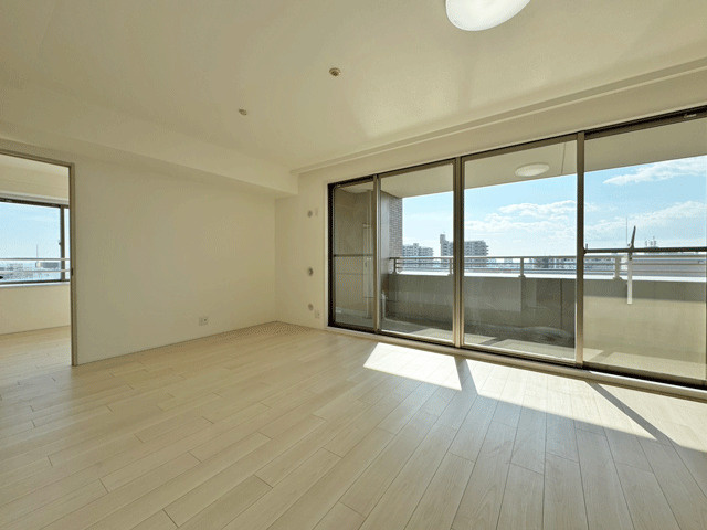 セレーノ幸町の洋室