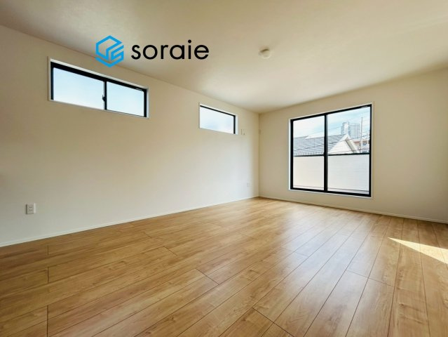 所沢市北有楽町3期　新築戸建の居間・リビング|令和8年4月14日撮影。