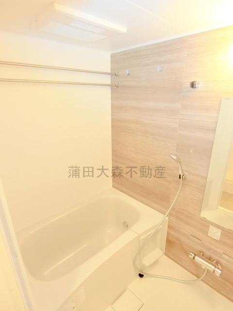 GRAN PASEO大森Ⅲの浴室|追焚+浴室乾燥機付きのバスルーム　お風呂