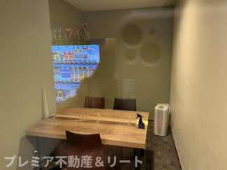 【ロビー】 | 1Fにミーティングルームがあります。