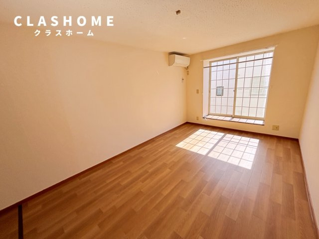 クレストコートＡ　　　刈谷市の賃貸はクラスホーム刈谷店の居間・リビング|同物件の別部屋になります。