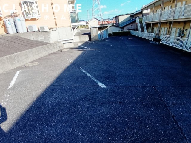 クレストコートＡ　　　刈谷市の賃貸はクラスホーム刈谷店の駐車場