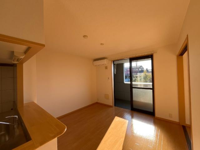 パサニアコートの居間・リビング|リビング