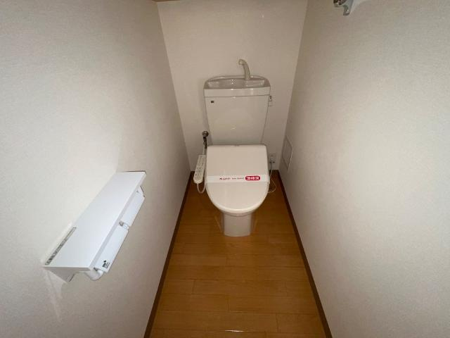 パサニアコートのトイレ|シャワー付トイレ