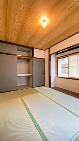 甲子園網引町の和室|押入れ付