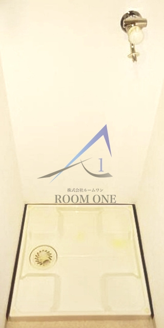 スカーラ中野新井の設備|洗濯機置き場です。