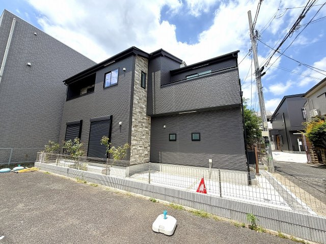 練馬区石神井台4丁目　間口7ｍ×整形地　新築戸建限定1棟