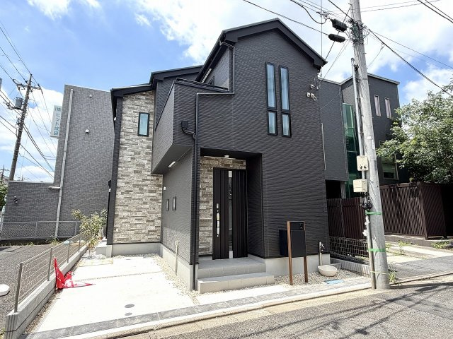 練馬区石神井台4丁目　間口7ｍ×整形地　新築戸建限定1棟の前面道路含む現地写真