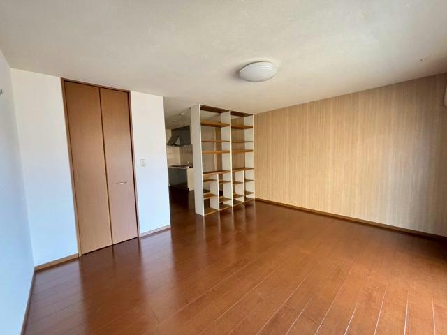 メイプルコート佐土の居間・リビング