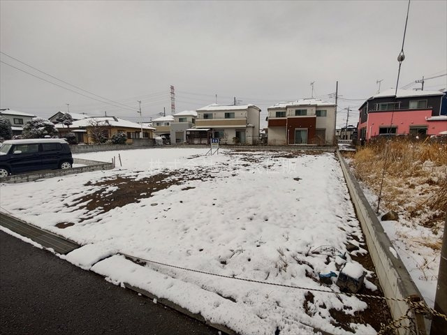 【前面道路含む現地写真】の画像