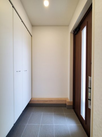 三郷市　天神1丁目　新築戸建　　全1棟の駐車場|施工例です