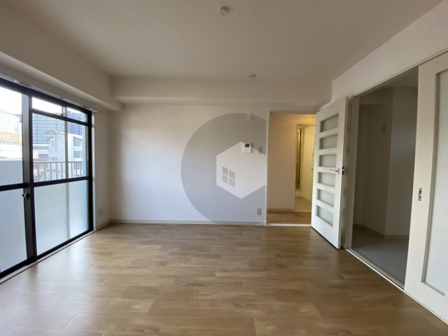 ルミエール織田の洋室