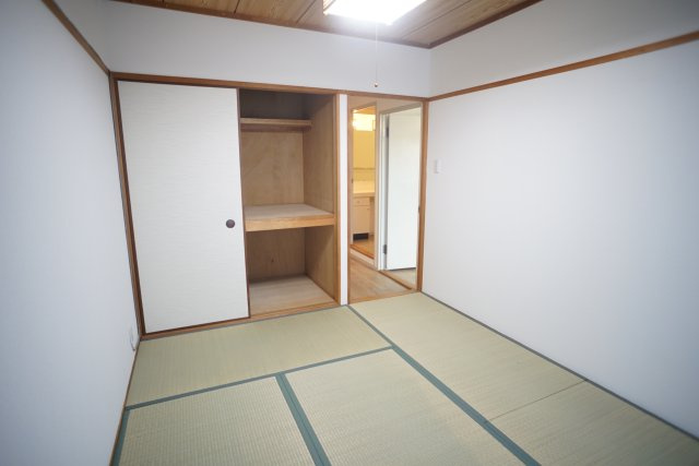 ユーロハイツ御殿山の和室