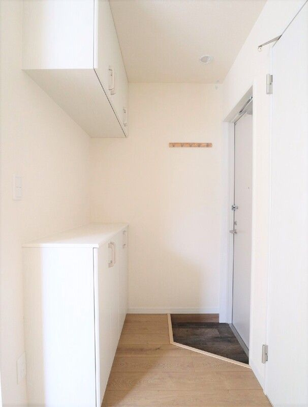 クレ・ドゥ・レスポワールの玄関