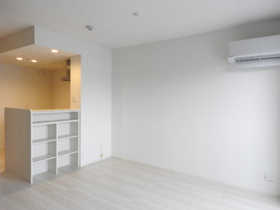 【居間・リビング】 | エミネンス久米田