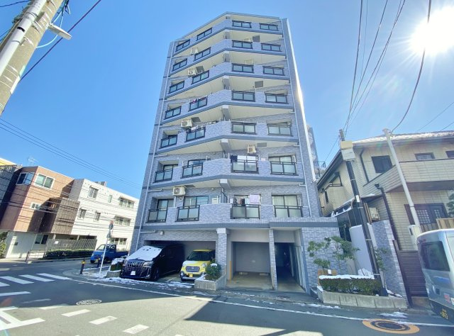 セザール平和台ガーデンの外観|【新規フルリノベーションマンション】
セザール平和台ガーデン　熊谷組施工
室内大変綺麗に生まれ変わります！
最上階8階部分で眺望も良好です♪♪