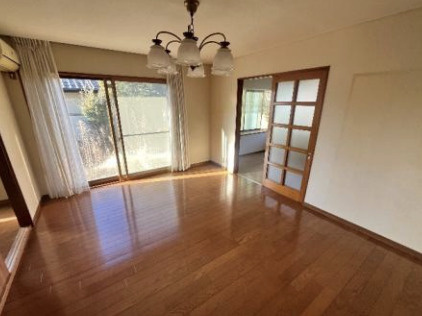 【居間・リビング】 | 東松山市旗立台　中古戸建