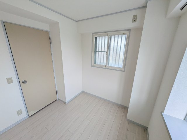 第２アベコーマンションの洋室