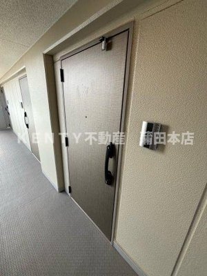 【玄関】 | レジディア蒲田プレイス | 明るい玄関です
