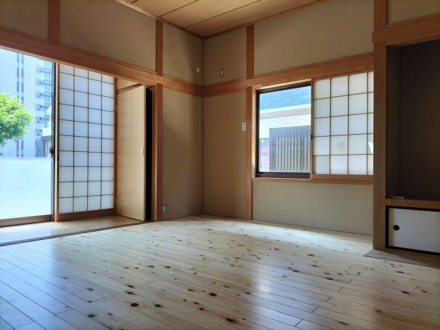 高知市新本町2丁目　中古戸建ての洋室