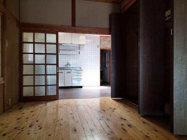 高知市新本町2丁目　中古戸建ての洋室