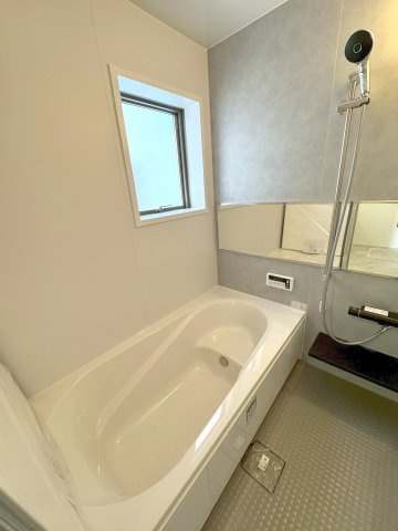 新築戸建　沼津市本郷町１期　全１棟の浴室