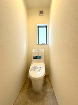 新築戸建　沼津市本郷町１期　全１棟のトイレ