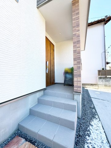 新築戸建　沼津市本郷町１期　全１棟のエントランス