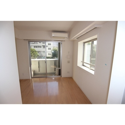 【居間・リビング】 | ガーデン蒲田