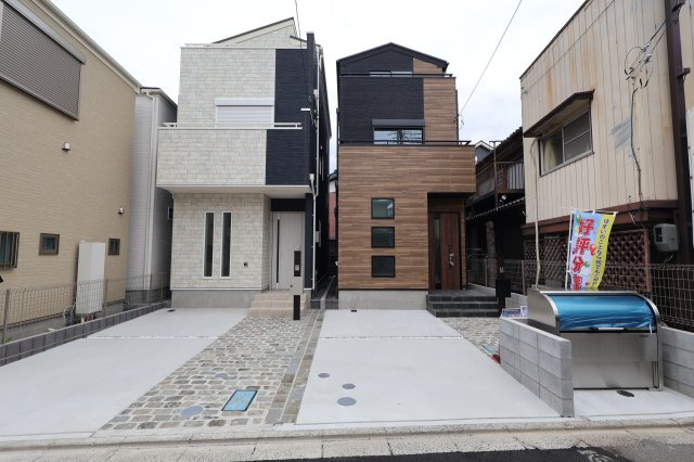 《仲介手数料無料》南区文蔵５丁目8-1新築一戸建てサニータウンの外観|撮影日 2026年7月7日 12:30 曇り