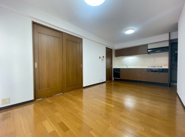 【居間・リビング】