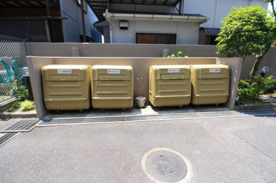【その他】 | ロイヤルフラッツ唐崎 | ゴミ置き場
