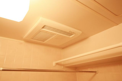 【浴室】 | ロイヤルフラッツ唐崎 | 浴室乾燥機